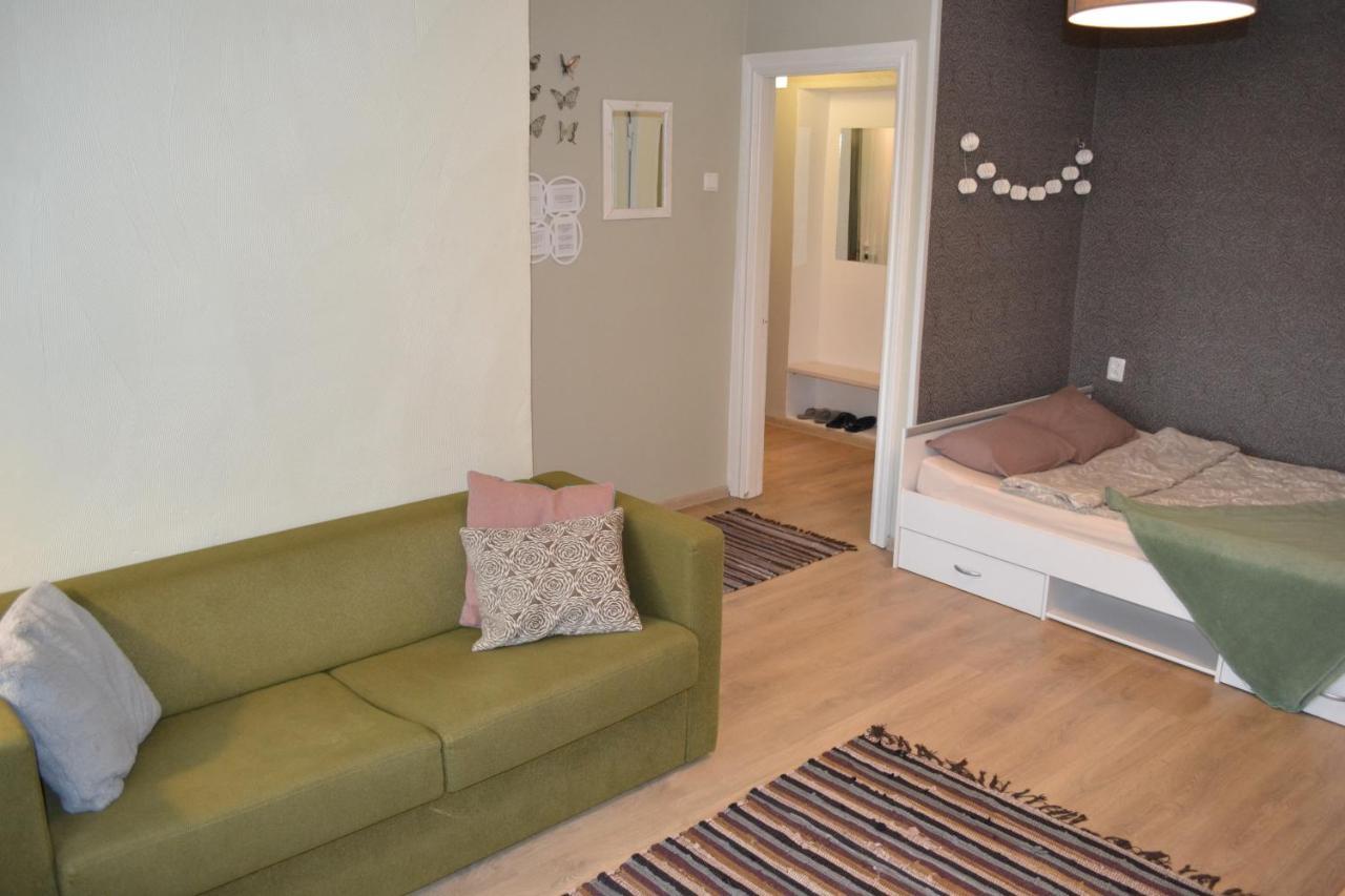 Sunny Apartment, 7 Min With Tram To The Old Town Tallinn Exteriér fotografie